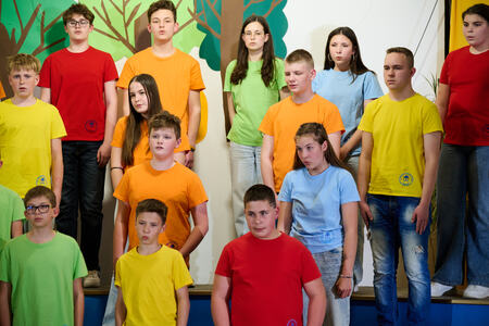 032_Zapojmo pomladi II_dan